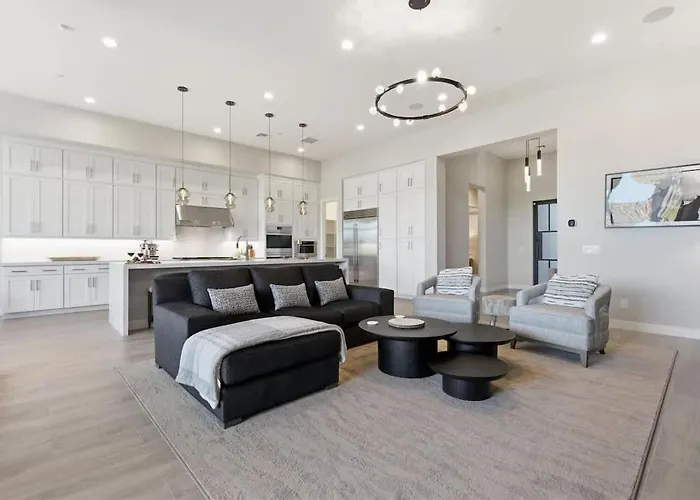 Sierra Vista - Gated Community-mins To Troon North Holiday home